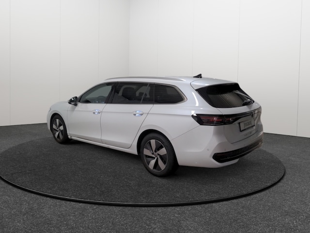 Volkswagen Passat 2.0 TDI DSG Elegance Elegance