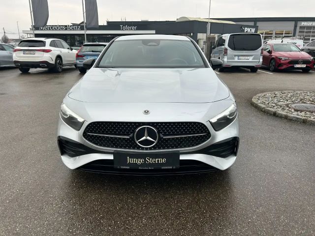 Mercedes-Benz A 200 A 200 d AMG Line Hatchback