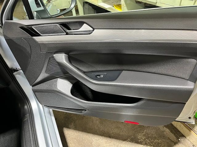 Volkswagen Passat Business DSG Variant