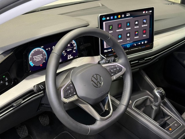 Volkswagen Golf 1.5 TSI Life Variant