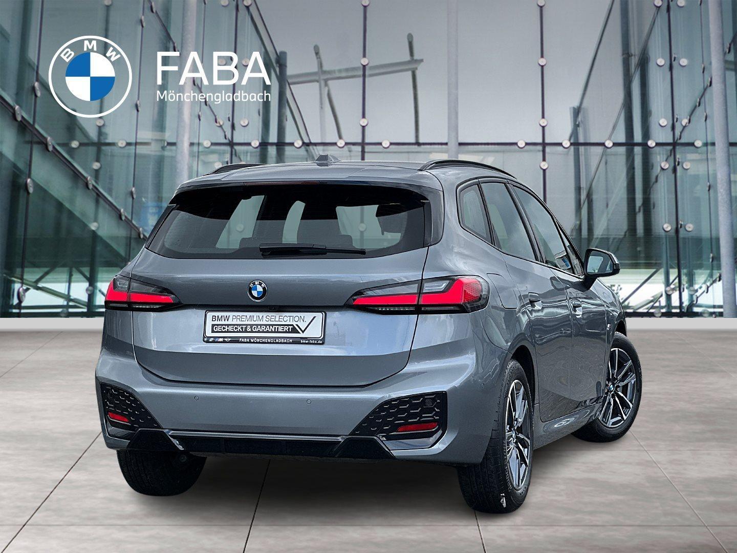 BMW 220 220i Active Tourer