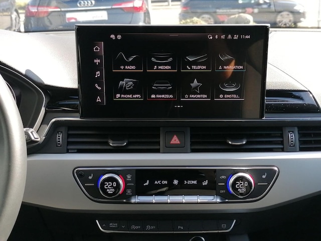 Audi A4 35 TFSI Avant S-Tronic