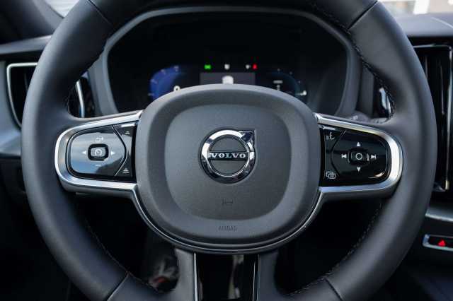 Volvo XC60 AWD Dark Plus Recharge T6