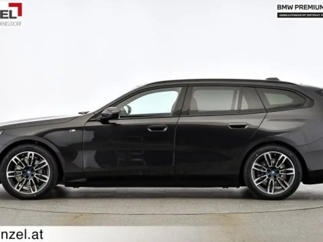 BMW i5 eDrive40