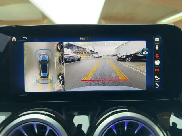 Mercedes-Benz EQA 300 4MATIC AMG Line