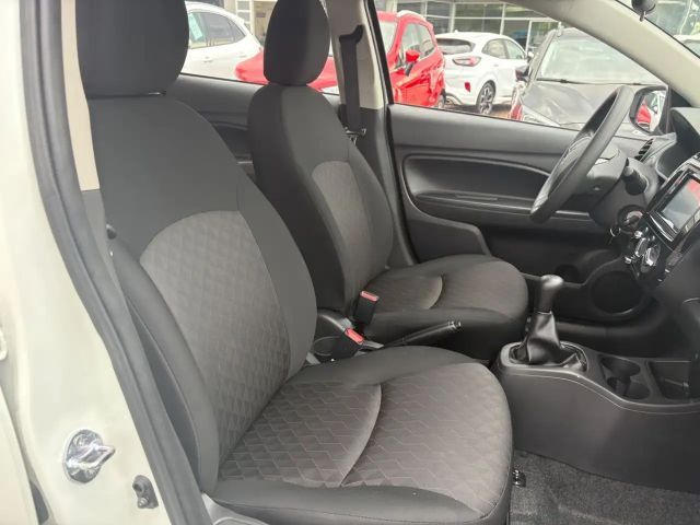 Mitsubishi Space Star Star