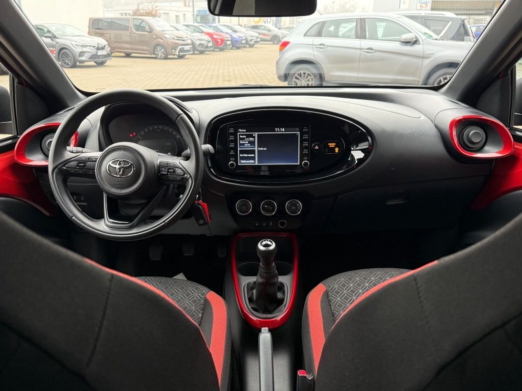 Toyota Aygo X 5-deurs Basis