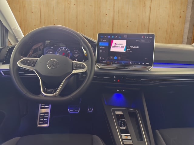 Volkswagen Golf 1.5 eTSI DSG Golf VIII Variant