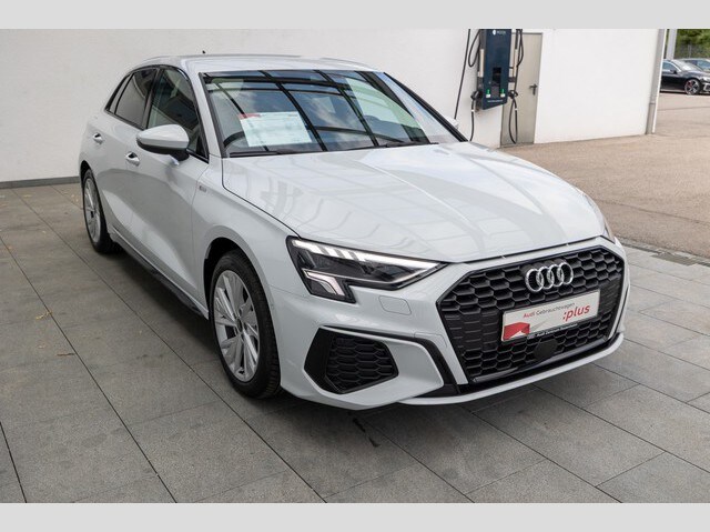 Audi A3 35 TFSI S-Line S-Tronic Sportback