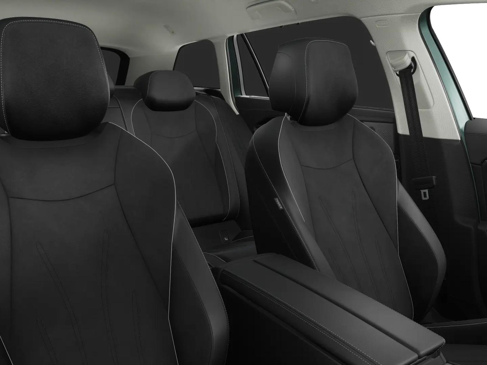 Volkswagen Passat 1.5 eTSI Business Variant