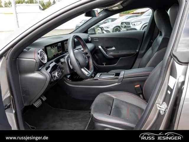 Mercedes-Benz CLA 180 AMG Line Shooting Brake