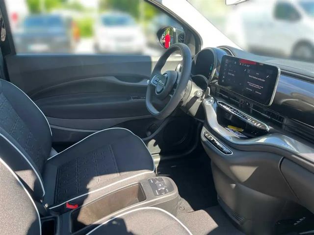 Fiat 500e 42 kWh