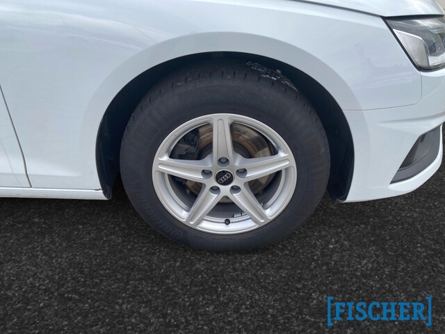 Audi A4 30 TDI Avant S-Tronic