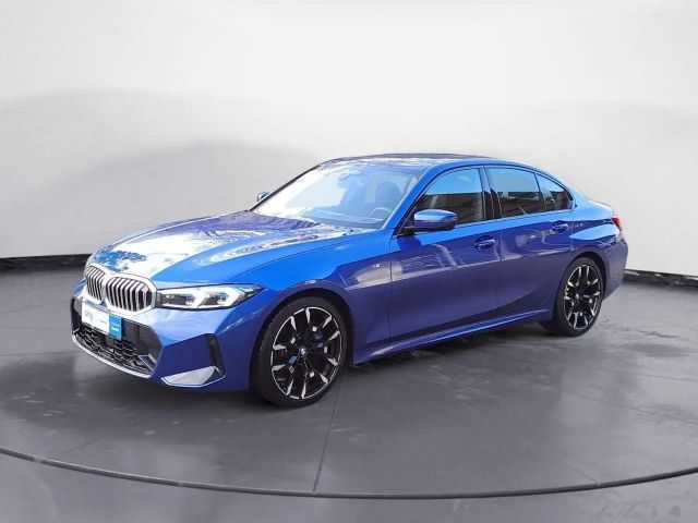 BMW 320 320d M-Sport Sedan