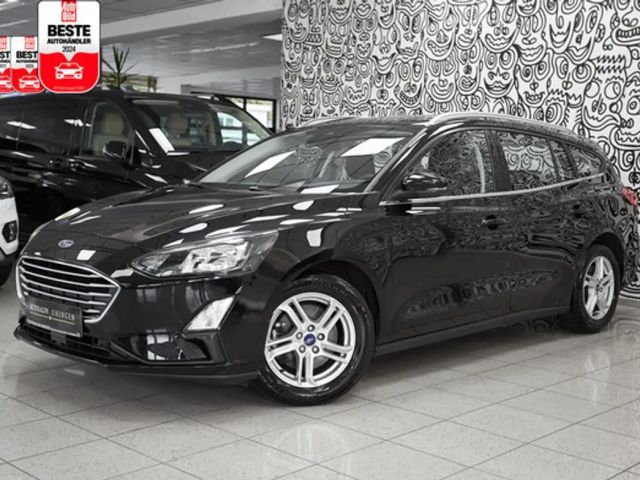 Ford Focus Cool & Connect Wagon