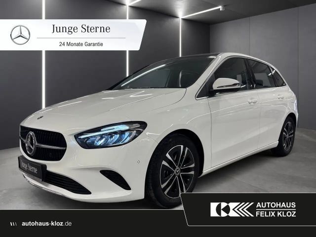 Mercedes-Benz B 200 Progressive Sedan