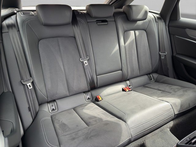 Audi S6 Avant Quattro