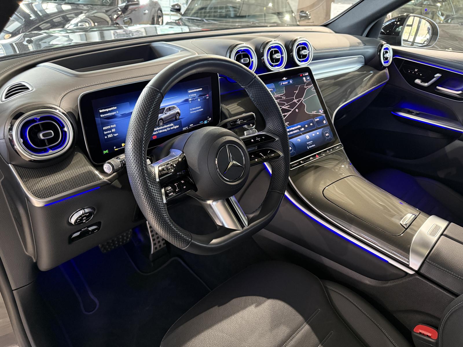 Mercedes-Benz GLC 300 4MATIC AMG Line