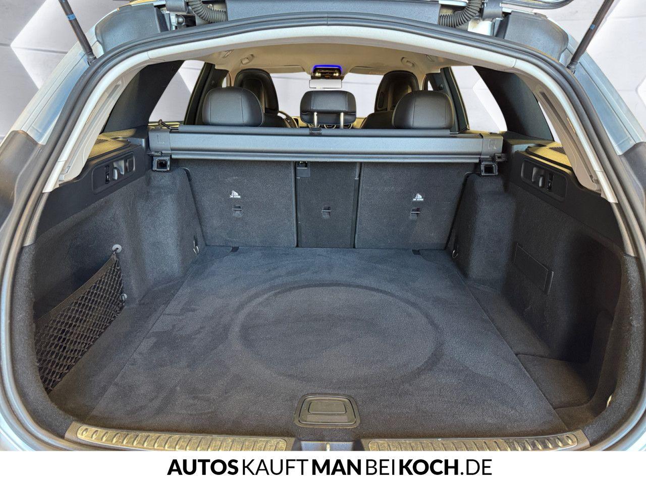 Mercedes-Benz C 200 AVANTGARDE Estate