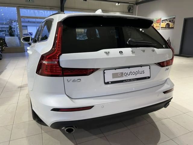 Volvo V60 Momentum