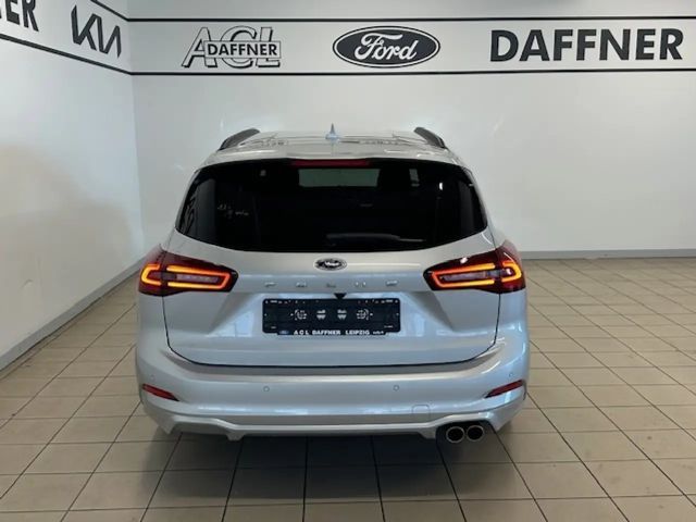 Ford Focus ST Line Wagon