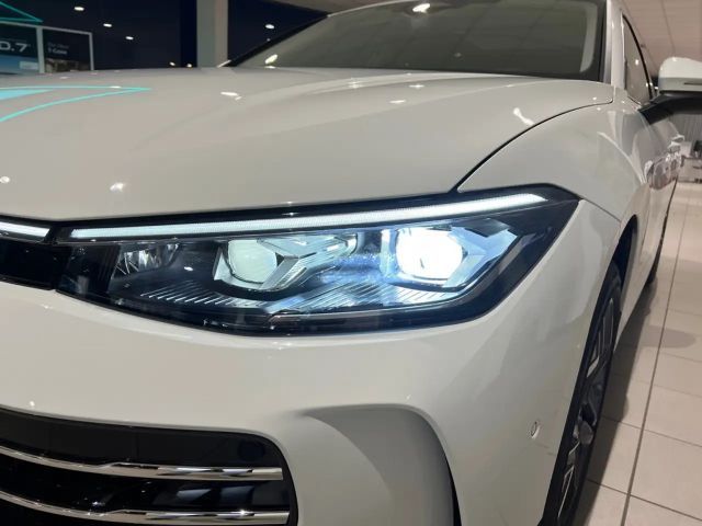 Volkswagen Passat Elegance Elegance