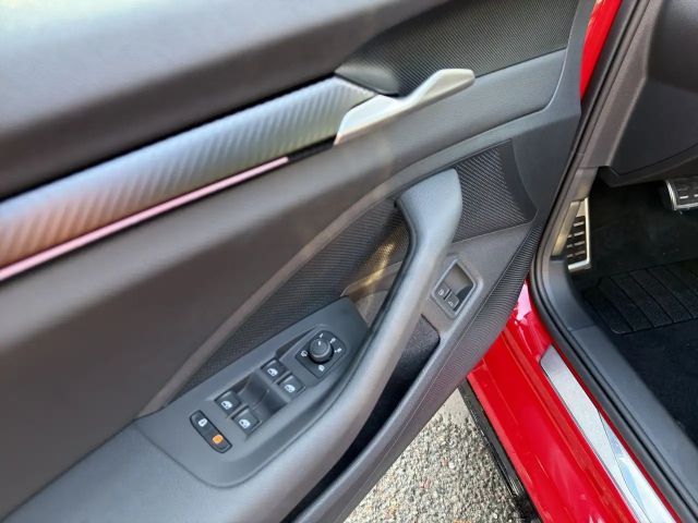 Skoda Superb 1.5 TSI Combi Sportline iV