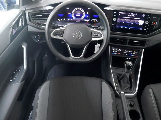 Volkswagen Polo 1.0 MPI Life