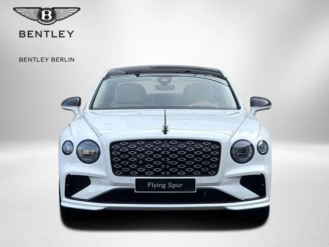 Bentley Flying Spur Hybrid V8