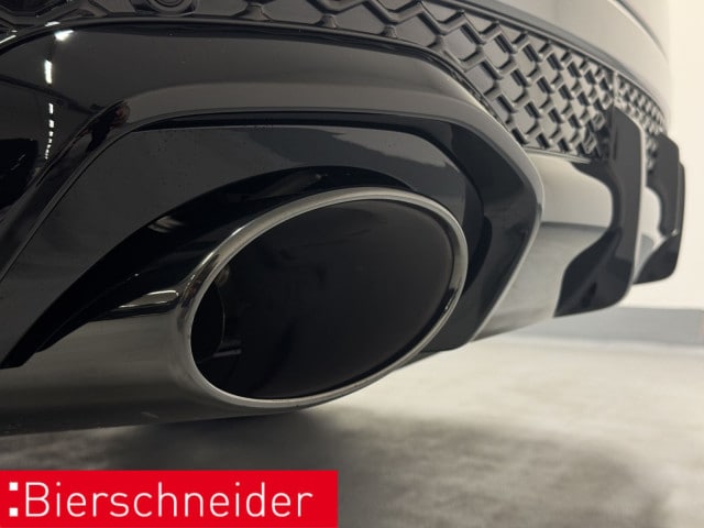 Audi RS Q8 Performance Quattro