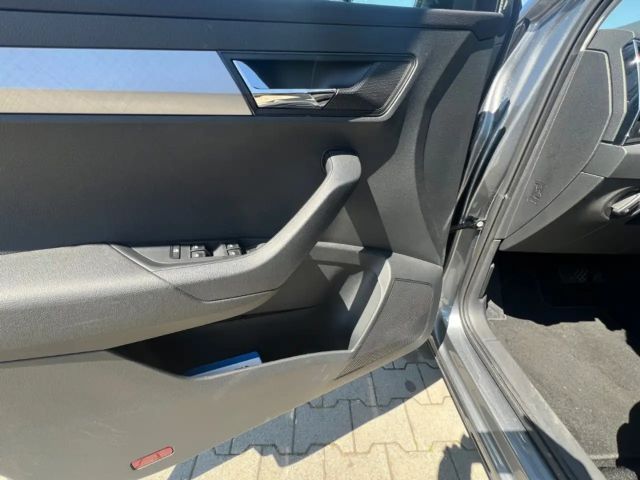 Skoda Karoq 1.5 TSI Selection