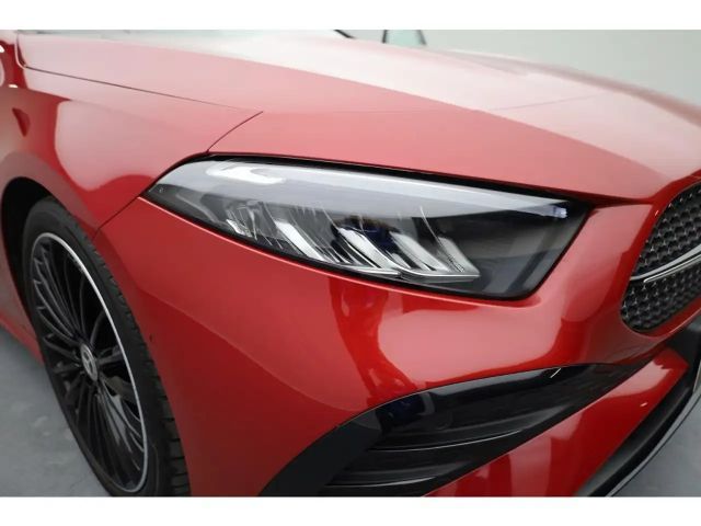 Mercedes-Benz A 250 4MATIC AMG Line