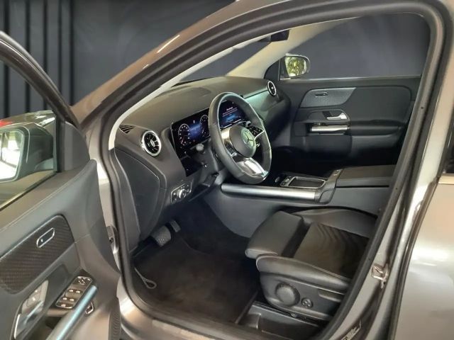 Mercedes-Benz GLA 200 Progressive