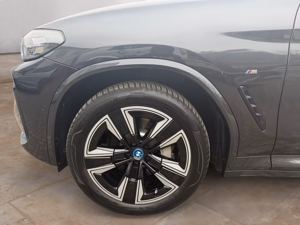 BMW iX3 Inspiring iX3
