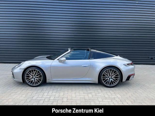 Porsche 992 4S Coupé Targa