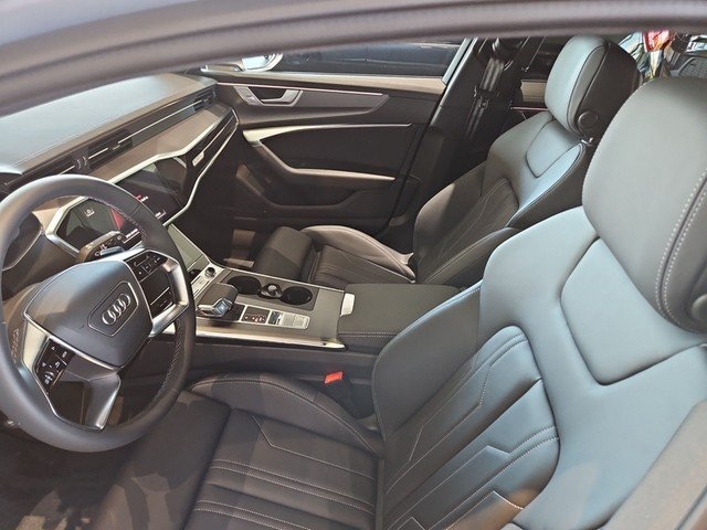 Audi A6 45 TFSI Avant Quattro S-Tronic