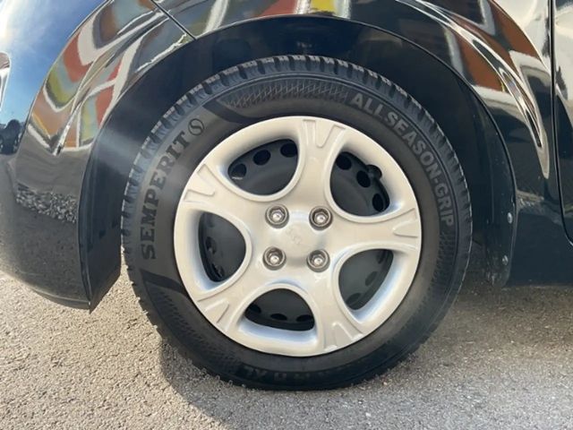 Kia Picanto 1,2 Edition Tempomat Allwetterreifen 14"