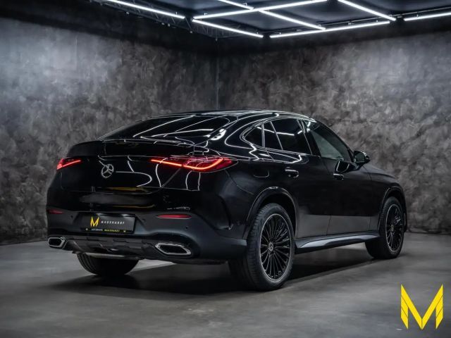 Mercedes-Benz GLC 220 4MATIC AMG Line GLC 220 d