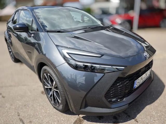 Toyota C-HR Hybride Team D