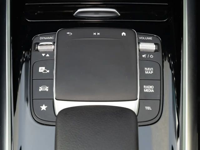 Mercedes-Benz EQA 300 4MATIC