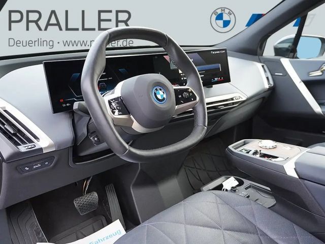 BMW iX xDrive40