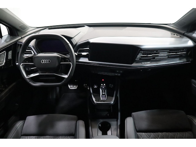 Audi Q4 e-tron SUV 45 e-tron Audi Q4 e-tron