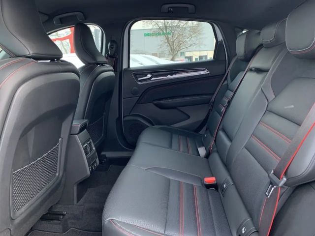 Renault Arkana Bose EDC RS TCe 160