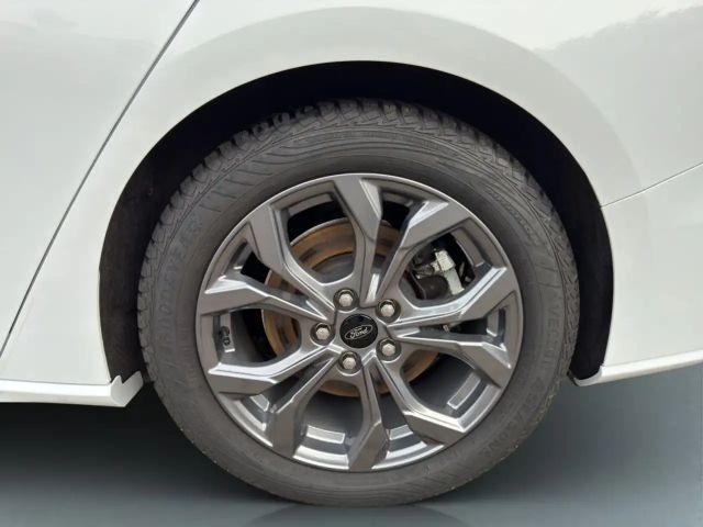 Ford Focus EcoBoost ST Line Wagon