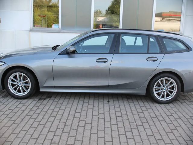BMW 318 318i