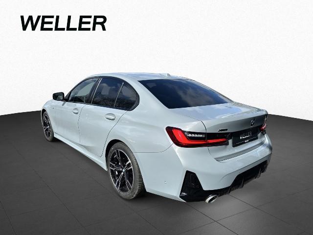 BMW 320 320i Sedan xDrive