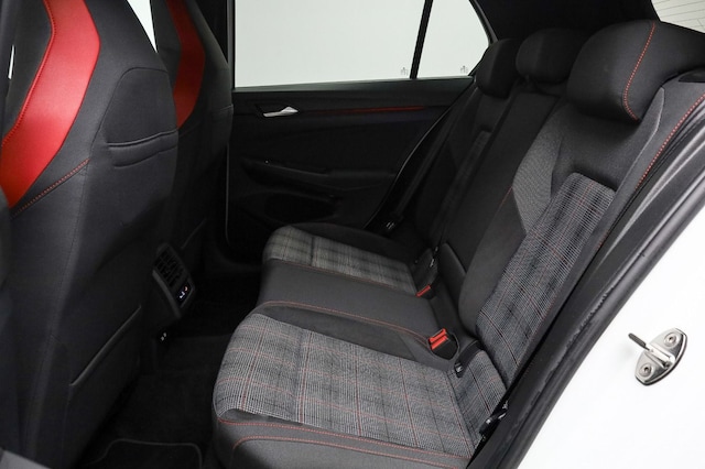 Volkswagen Golf 2.0 TSI DSG GTI Golf VIII Style