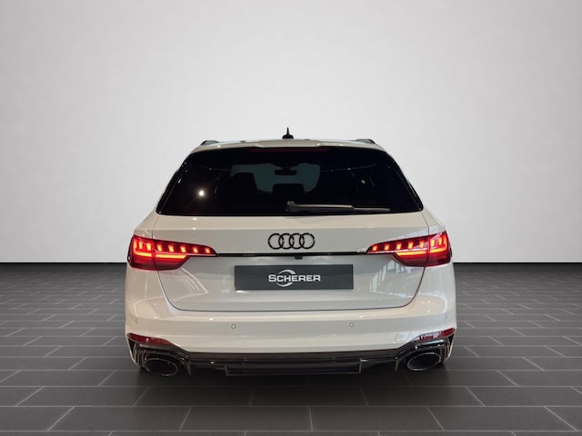 Audi RS4 Avant Quattro