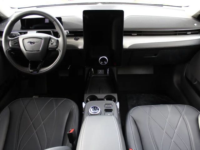 Ford Mustang Mach-E Standard range