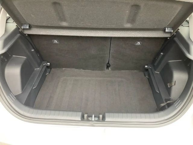 Hyundai i20 Klima+DAB+SHZ+LenkradHZG+GJR